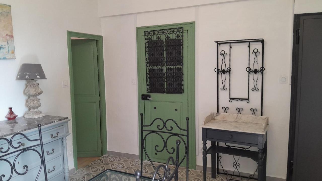 Appartement Authentique Au Bord Du Fleuve Herault Агде Екстериор снимка
